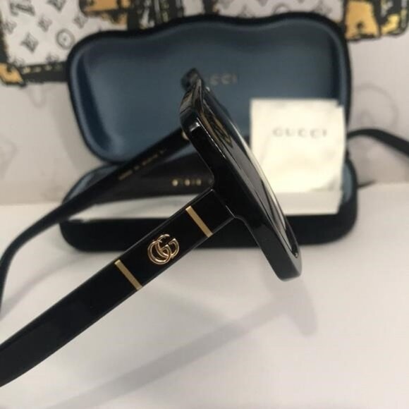 New Authentic Gucci GG0632S 001 Black Square Sunglasses Grey Gradient Lenses - Picture 11 of 11